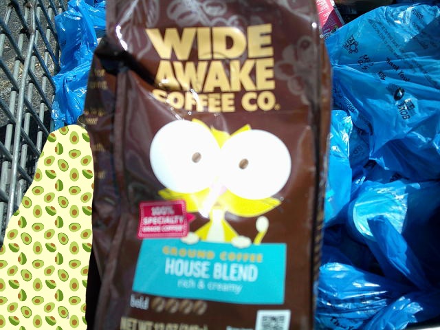 Bag of coffee with a cat as its mascot.